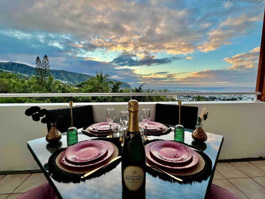 Tropic Emerald - Magnifique T2 Vue Mer แซงต์-เดอนี ภายนอก รูปภาพ